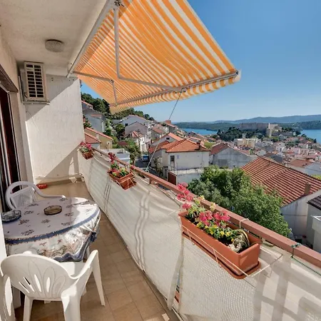 Lara Apartment Šibenik Exterior foto