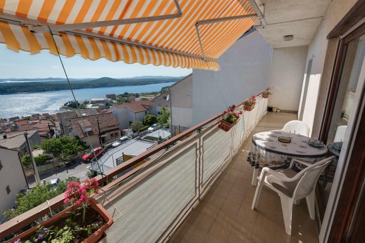 Lara Apartment